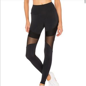 Black “Royal Legging” by Onzie